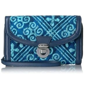 Vera Bradley Ultimate Wristlet